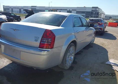 2006 Chrysler 300C from USA, damaged, VIN 2C3KA63H06H277699